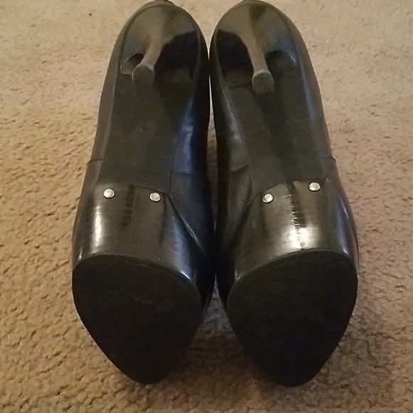 Michael Kors booties - Picture 5 of 6